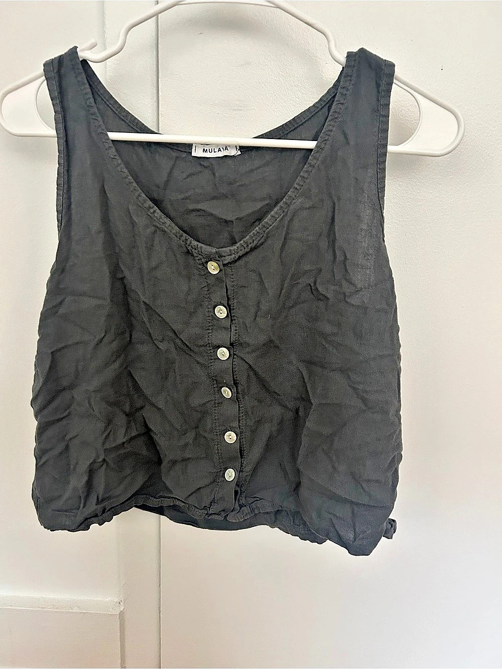 Mulaya Gray Button-Front Tank Top